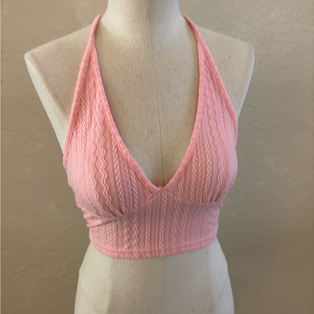 Amazon Pink Textured Halter Crop Top sz Small
